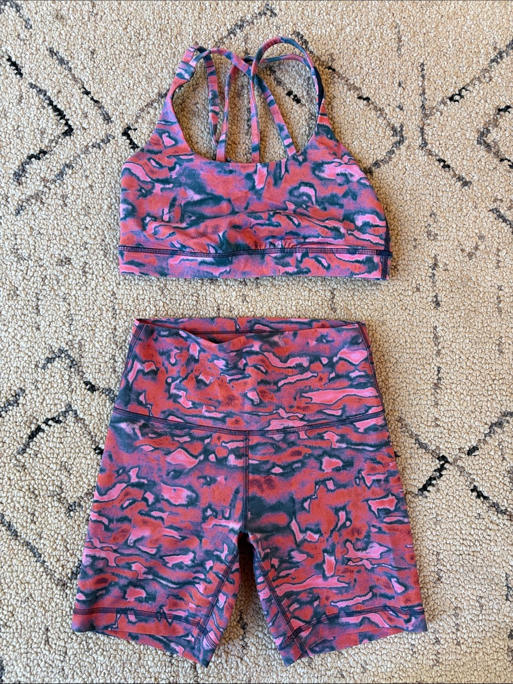 Lululemon set sz 6